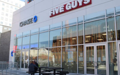 Five Guys Opens on Temple’s Main Campus