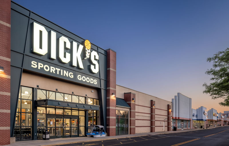 Court at Oxford Valley Dicks Sporting Goods