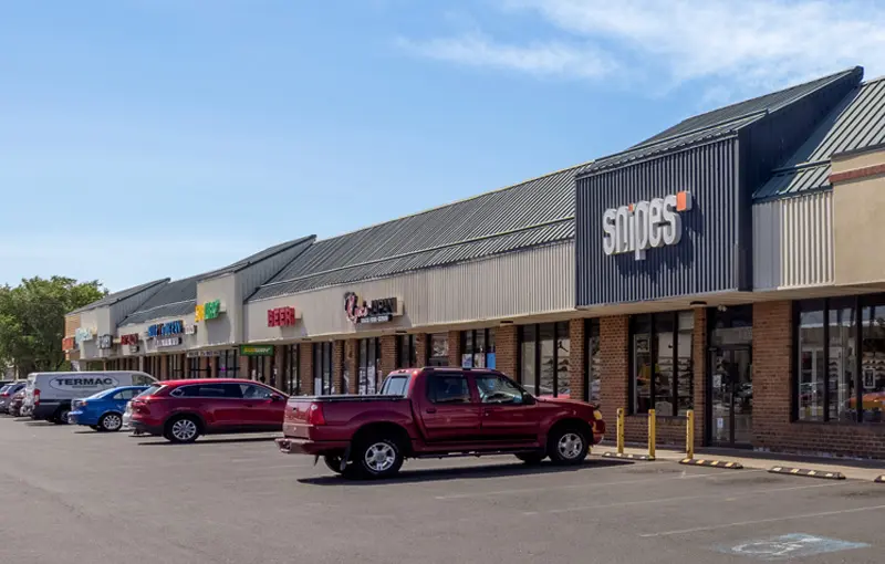 snyder-plaza-2025-block2 Snyder Plaza Boston Market